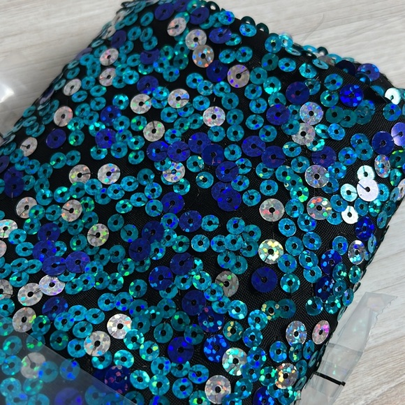 Fabric by the Yard Remnant Blue Speckle Sequin Spandex Fabric - Picture 1 of 4